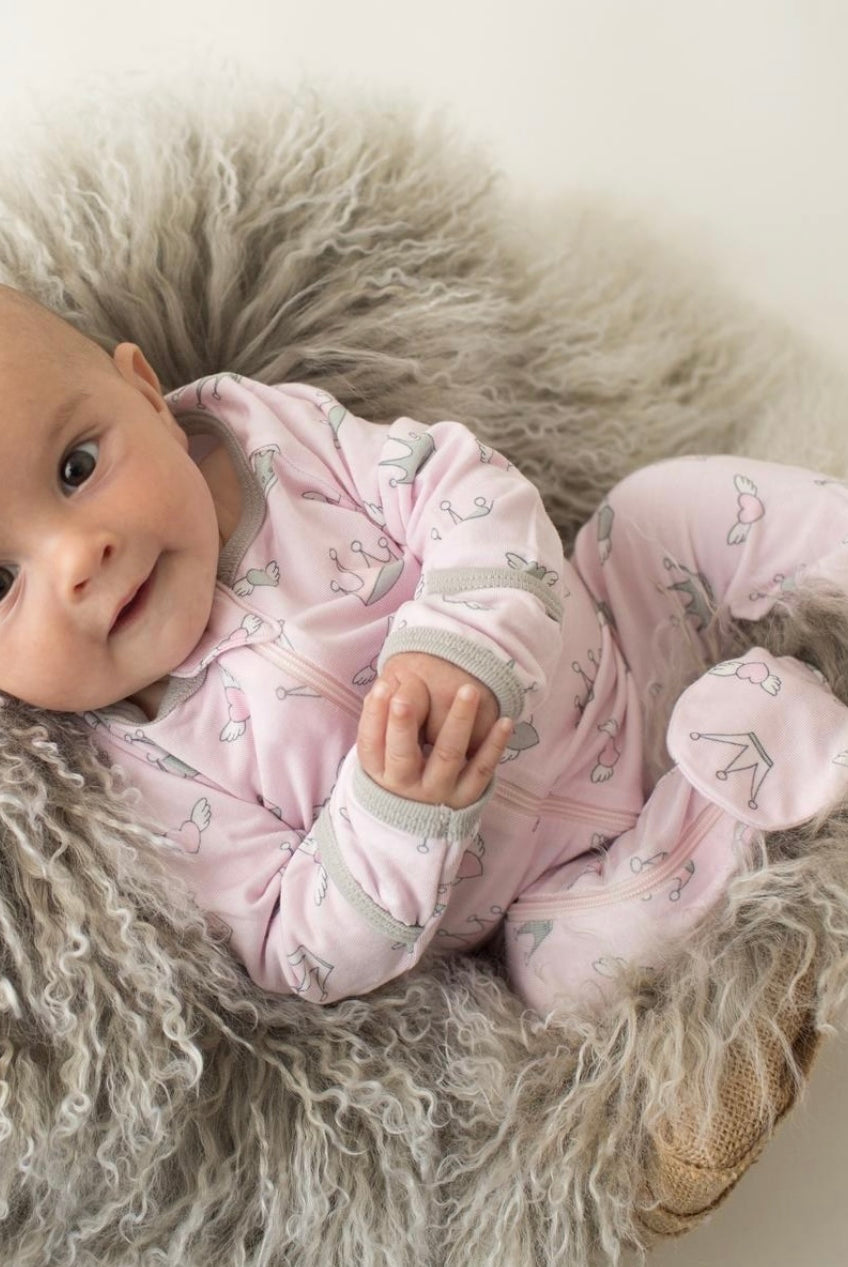 bahy girl clothing, princess baby outfit, best baby boutique, cute girl clothes