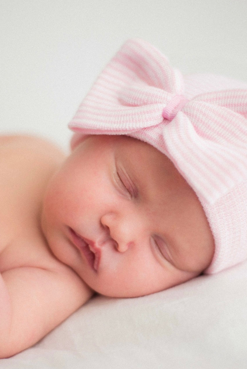 newborn hospital hat, baby beanie, photo shoot ideas, baby hats