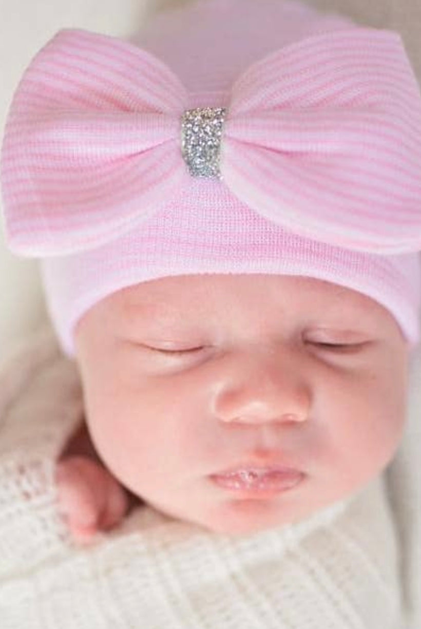 newborn hospital hat, baby girl hospital hat, best baby boutique, baby girl newborn photo prop, bow beanie, bow hospital hat,