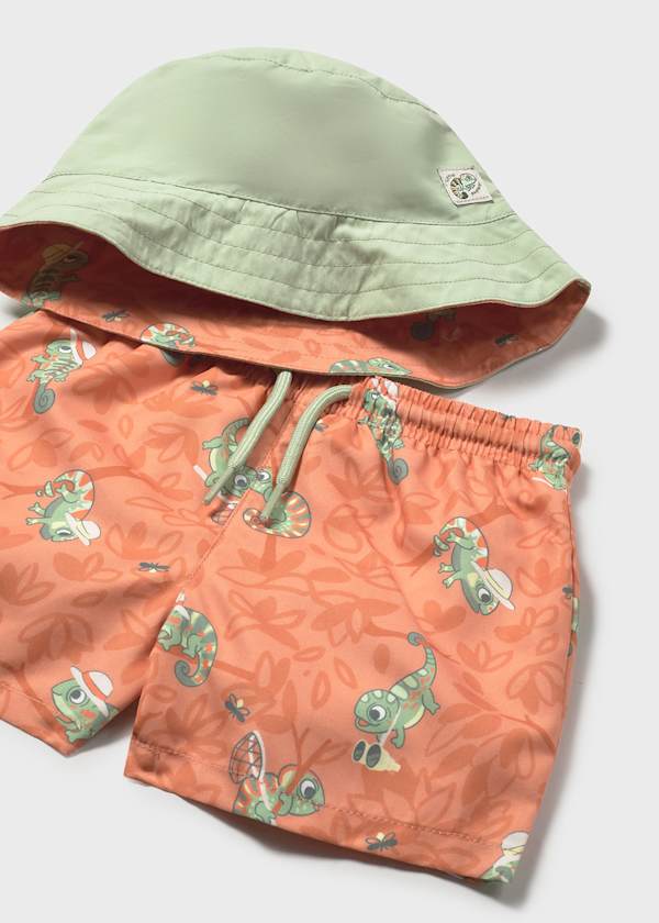 Mayoral Lizard Swim trunks and hat closeup