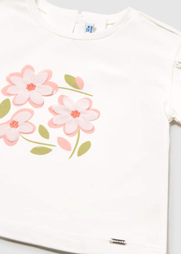 Close up of Blossom Graphic
