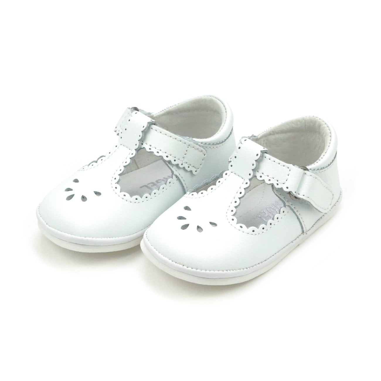 mary janes, lamour shoes, dottie shoes, crib shoes, baby girl nary jane, best baby boutique, girl shoes