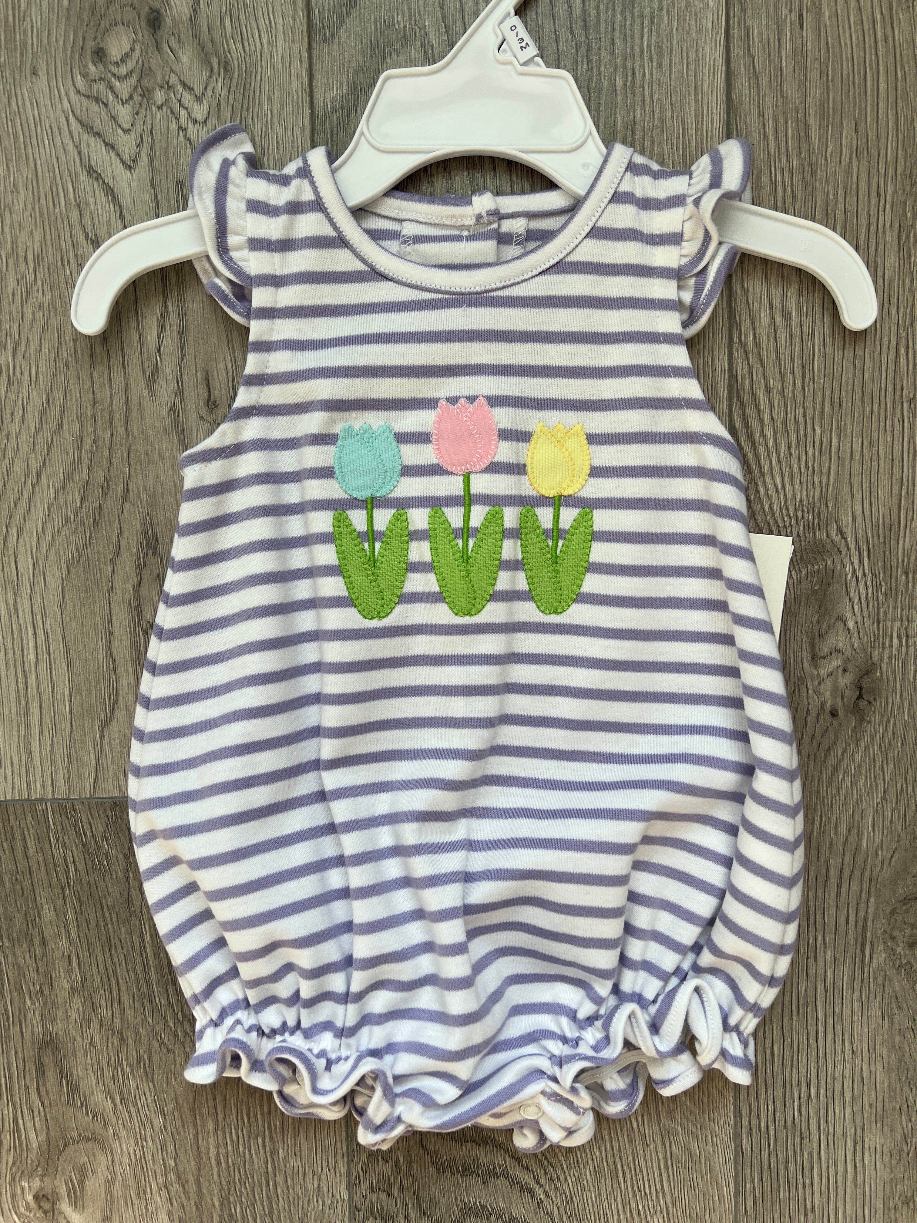 zuccini kids, angel sleeve bubble, baby girl clothing, cute baby girl clothes, baby girl bubble, classic childrens boutique, tulip applique girl clothes